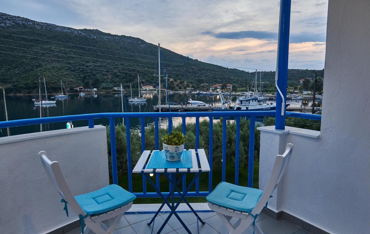 Aiolis Studios Porto Koufo Bagian luar foto